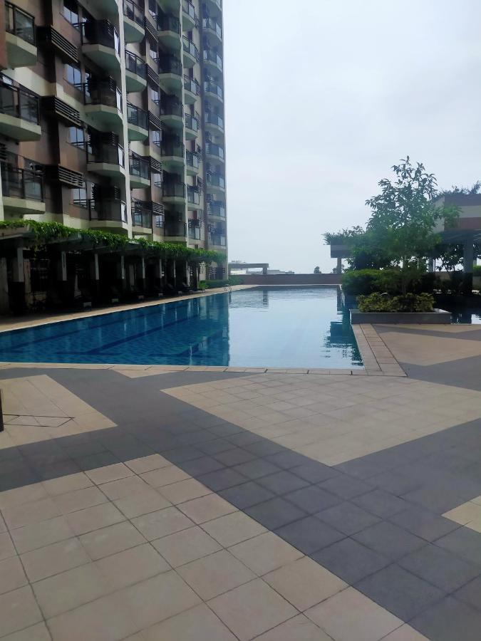 Aparthotel The Radiance Manila Bay Pasay Exterior foto